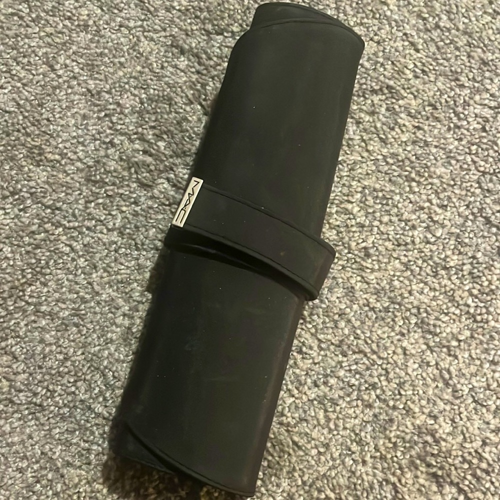 Vintage MAC brush roll